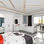 İslamlar 1 Bedroom Secluded With Private Pool Hot Tub * Kalkan