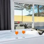 İslamlar 1 Bedroom Secluded With Private Pool Hot Tub Kalkan