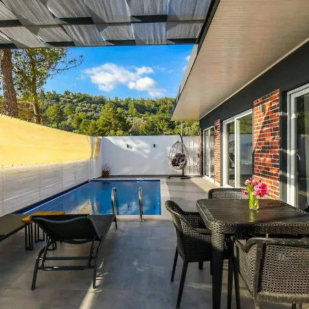 İslamlar 1 Bedroom Secluded With Private Pool Hot Tub * Kalkan